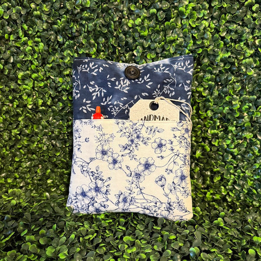 Blue and White Leaf Book Sleeve