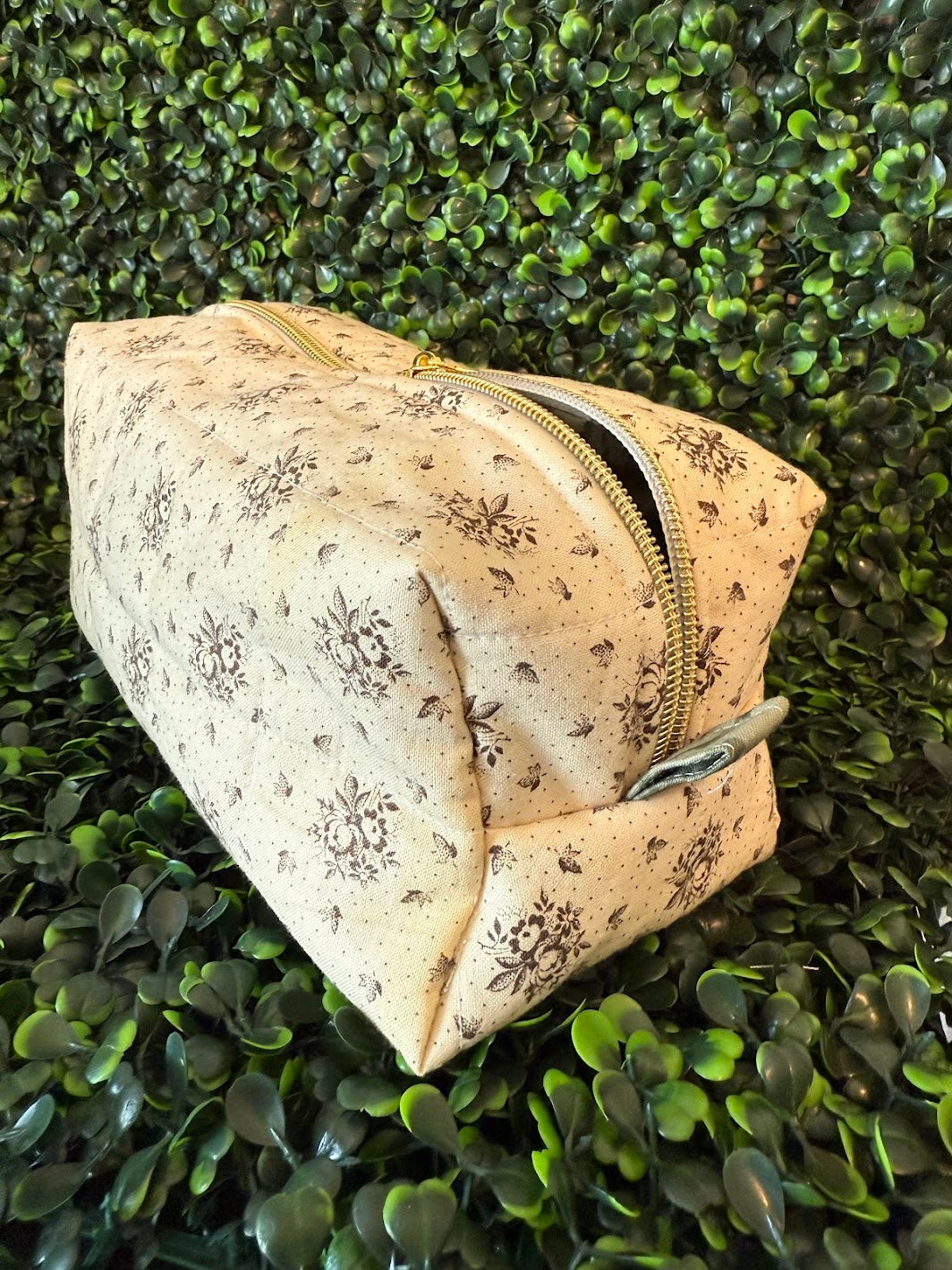 Medium Floral Makeup Bag