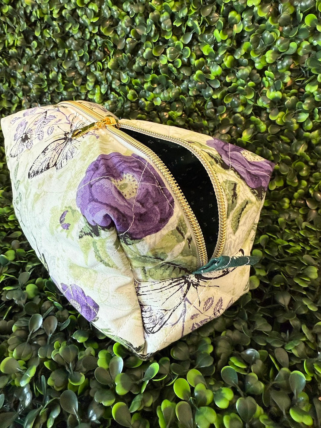 Medium Purple Floral Makeup Bag